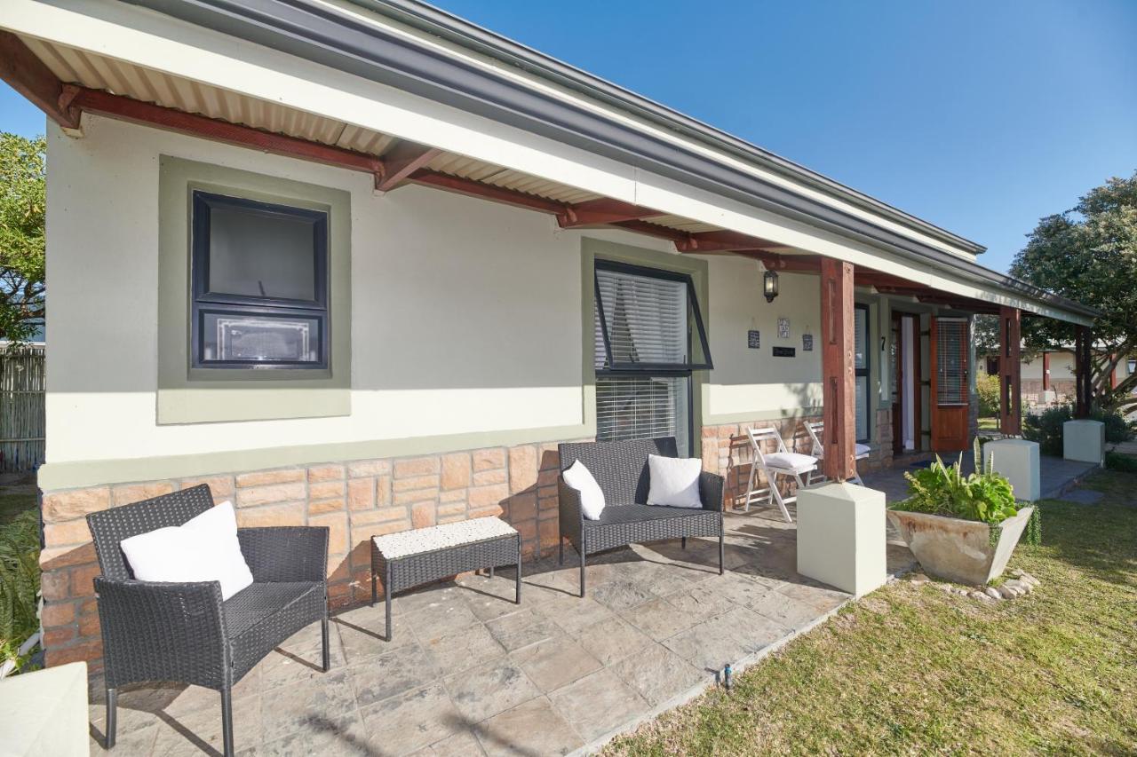 Fraai Uitzicht Struisbaai Apartment Exterior photo