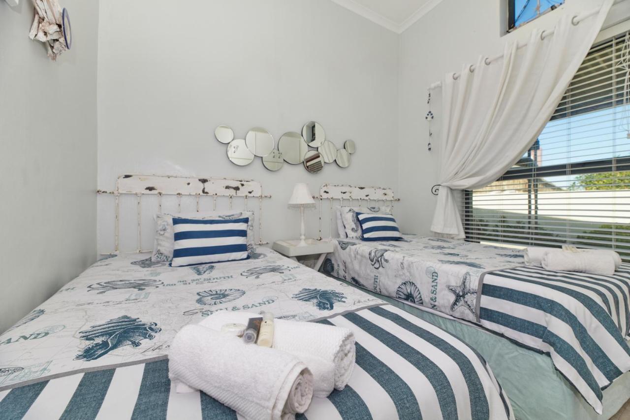 Fraai Uitzicht Struisbaai Apartment Exterior photo